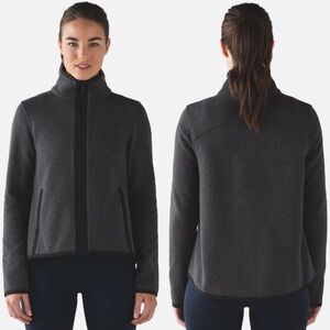 LULULEMON Its Fleecing Cold Zip Up Size 6